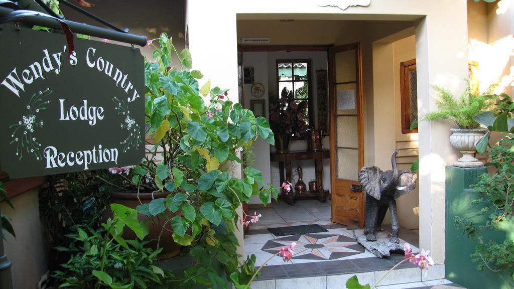 Wendy'S Country Lodge Mtubatuba Bagian luar foto
